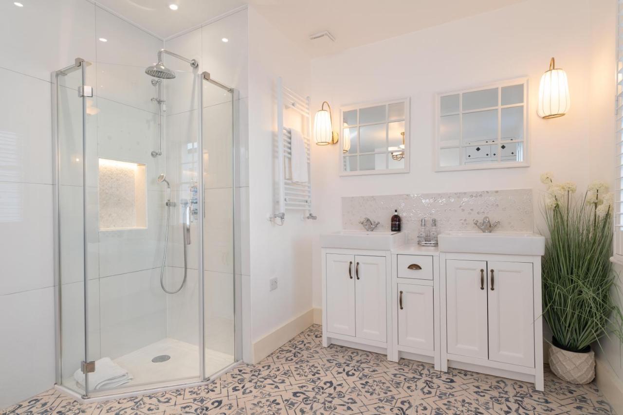 Gloucester Place Townhouse With Hot Tub! Apartamento *
